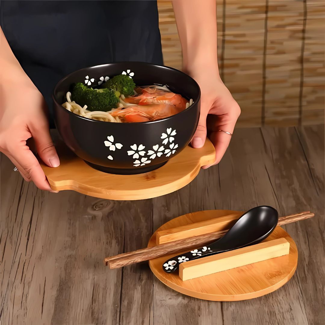 Japanese Handpainted Ramen Bowl Set