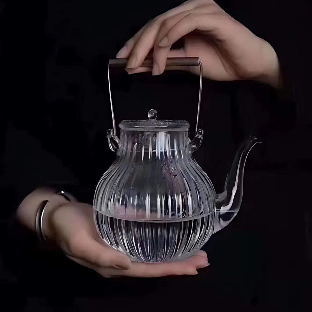 Japanese Hammer Pattern Petal Teapot