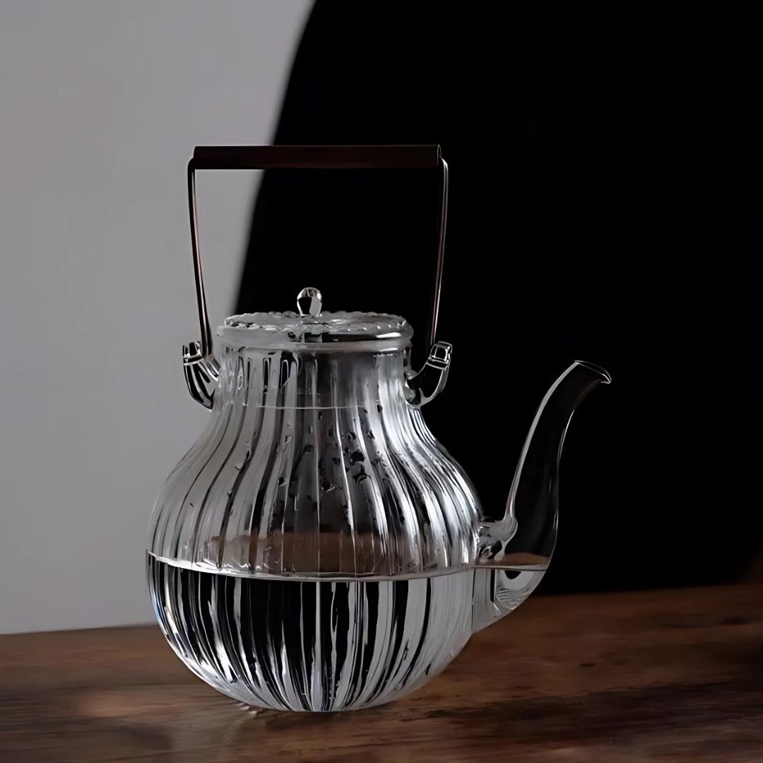 Japanese Hammer Pattern Petal Teapot