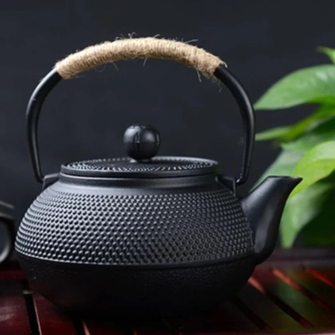 Black Dotted Cast Iron Tea Set