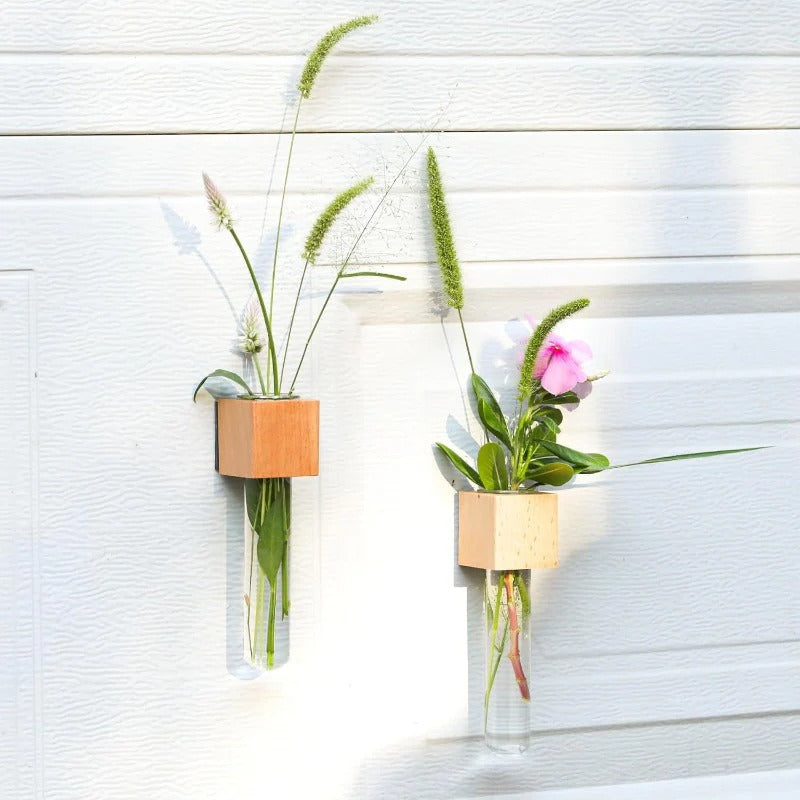 Magnetic Mini Vase – Wood & Glass Wall-Mount Decor for Flowers & Cuttings
