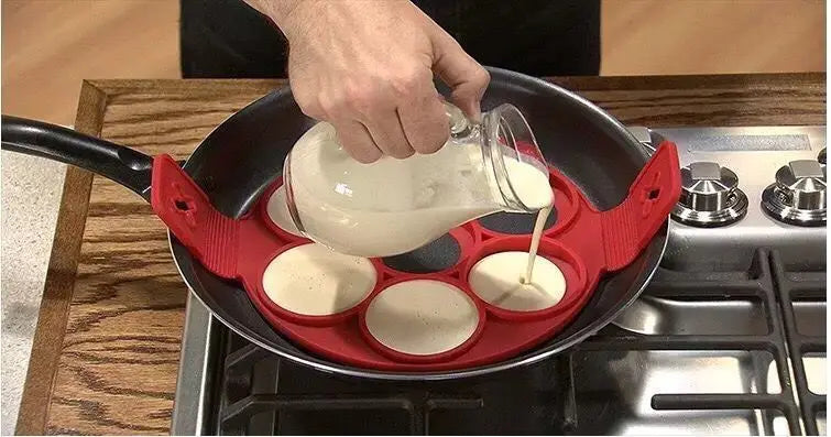 2-in-1 Silicone Pancake Mold – Easy and Fun Breakfast Maker
