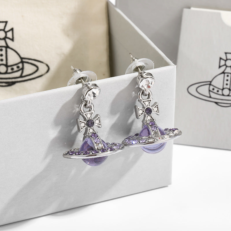 Saturn 3D Crystal Necklace – Stunning & Adjustable Pendant